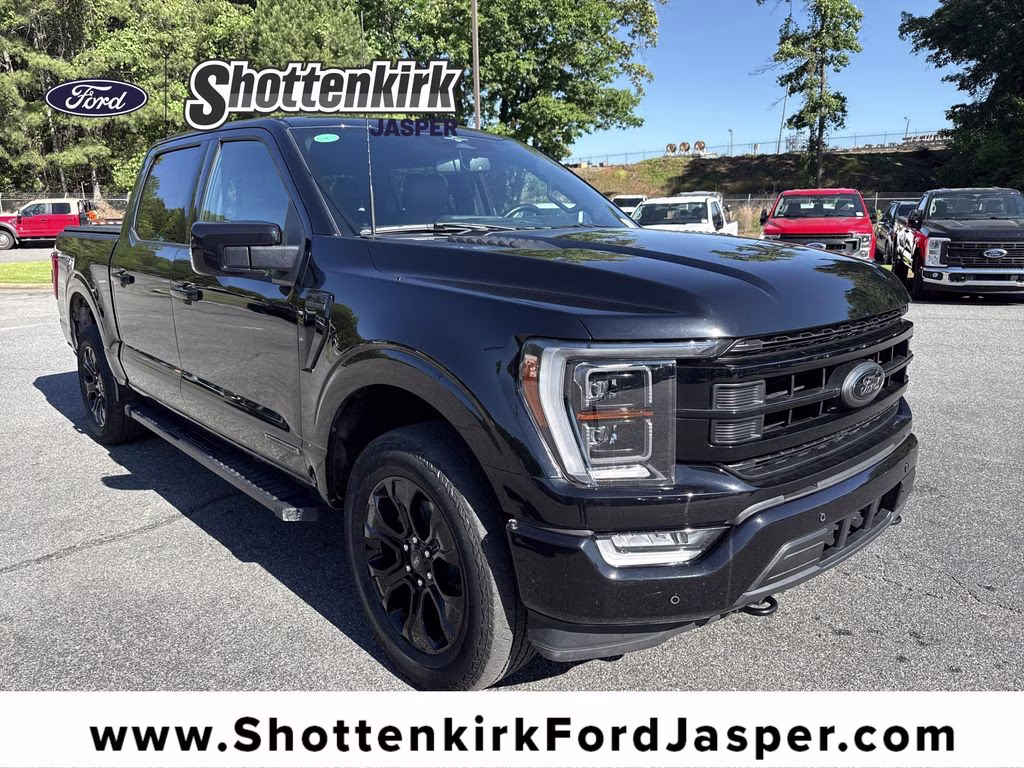 2023 Agate Black Metallic Ford F-150 Lariat 4X4 Truck