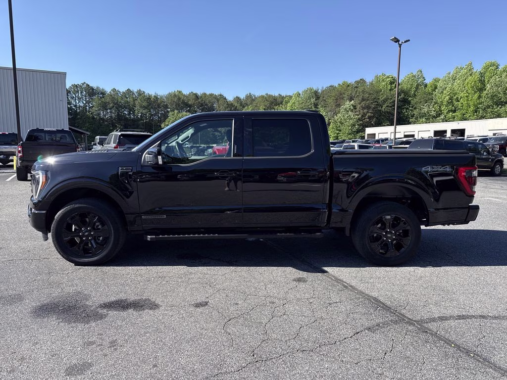 2023 Agate Black Metallic Ford F-150 Lariat 4X4 Truck
