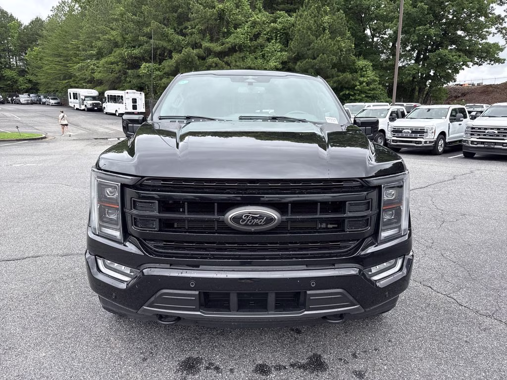 2023 Agate Black Metallic Ford F-150 Lariat 4X4 Truck
