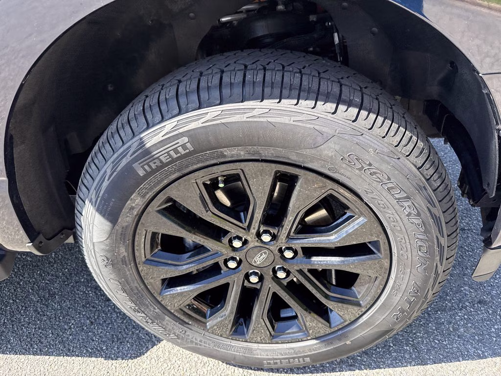 2024 Antimatter Blue Metallic Ford F-150 Lariat 4X4 Truck