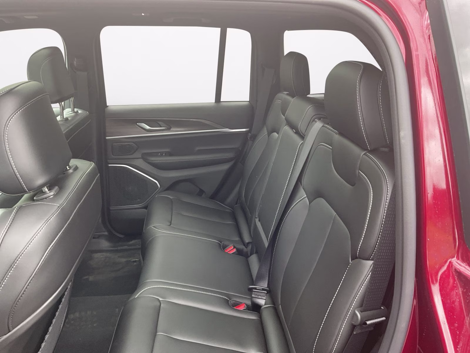 2026 Velvet Red Pearlcoat Jeep Grand Cherokee Limited 4X4 SUV