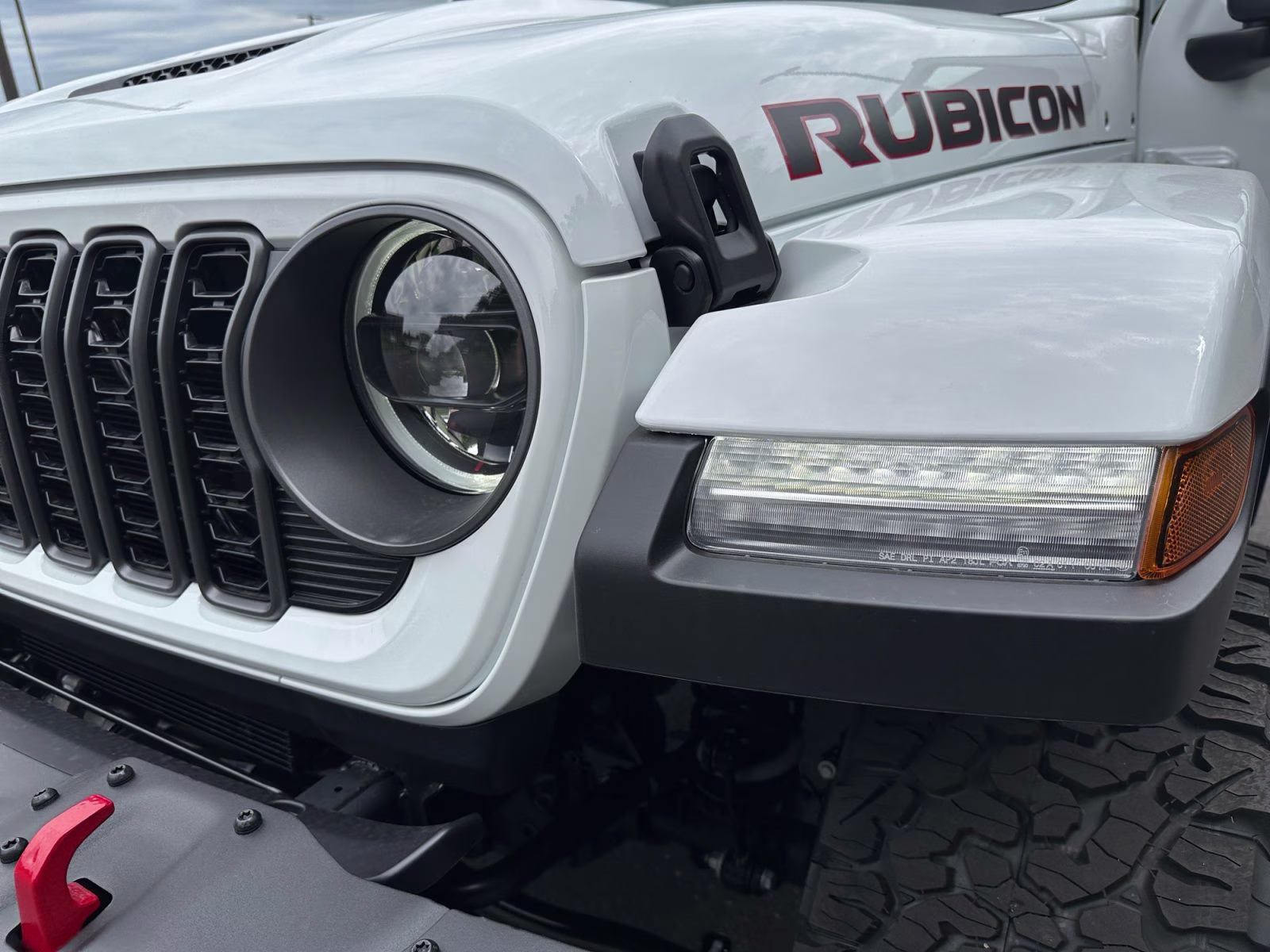 2026 Bright White Clearcoat Jeep Wrangler Rubicon X 4X4 SUV