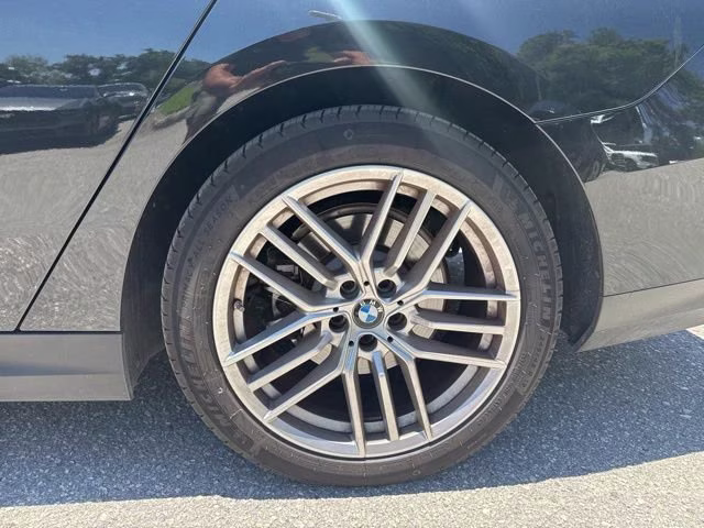 2025 Black Sapphire Metallic BMW 5 Series 530i RWD Sedan