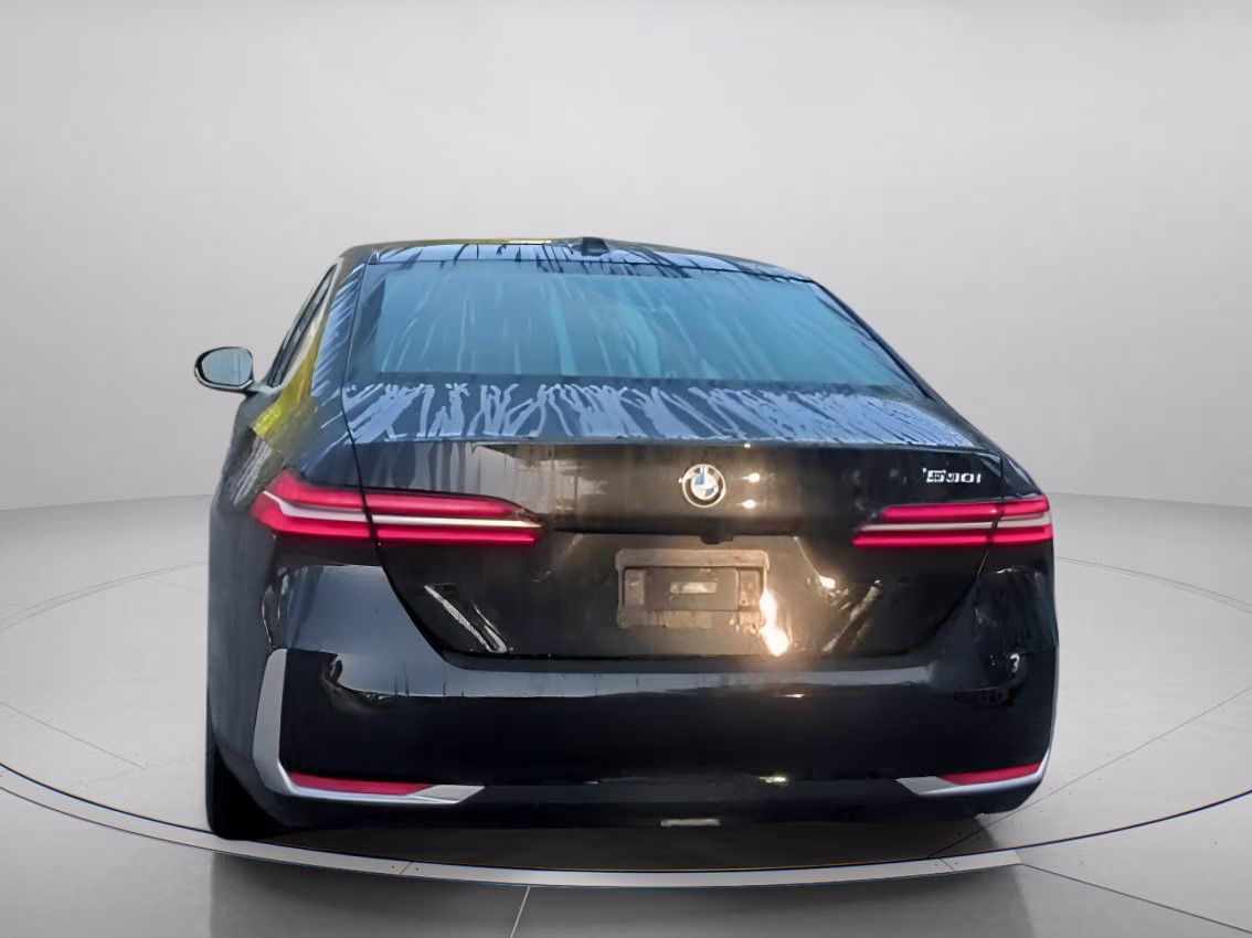 2025 Black Sapphire Metallic BMW 5 Series 530i RWD Sedan