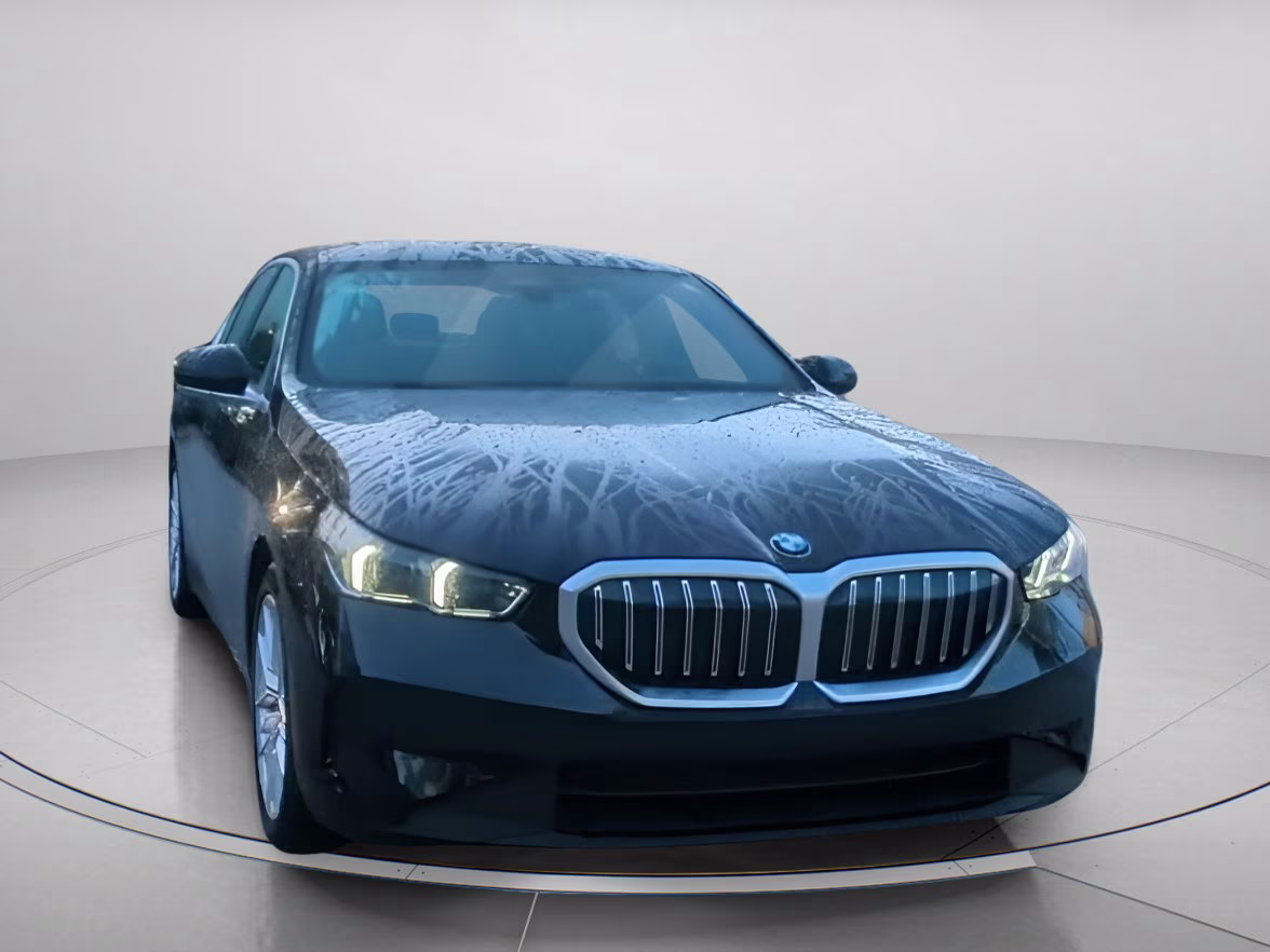 2025 Black Sapphire Metallic BMW 5 Series 530i RWD Sedan