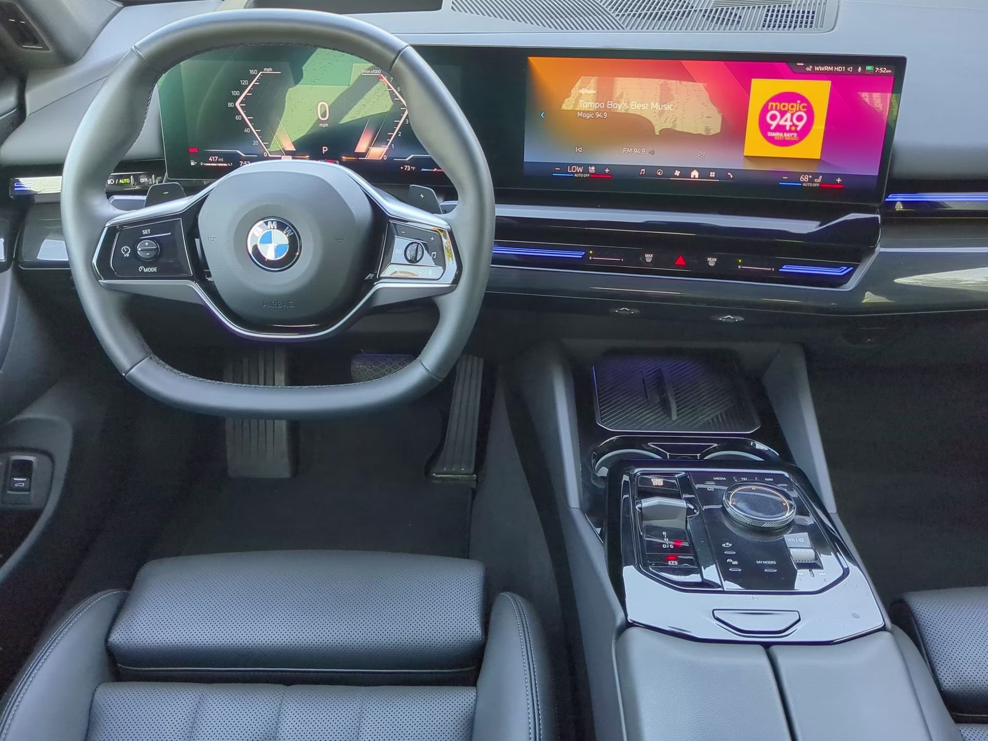 2025 Black Sapphire Metallic BMW 5 Series 530i RWD Sedan