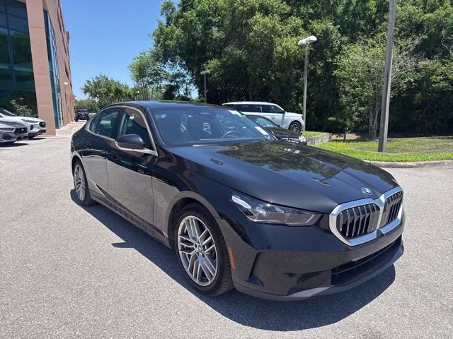 2025 Black Sapphire Metallic BMW 5 Series 530i RWD Sedan