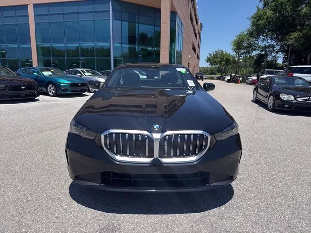 2025 Black Sapphire Metallic BMW 5 Series 530i RWD Sedan