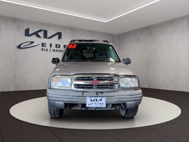 Used 2002 Chevrolet Tracker Base with VIN 2CNBJ13C326903394 for sale in Mandan, ND