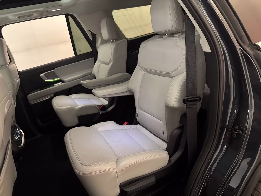 2025 Stone Blue Metallic Ford Expedition Platinum 4X4 SUV