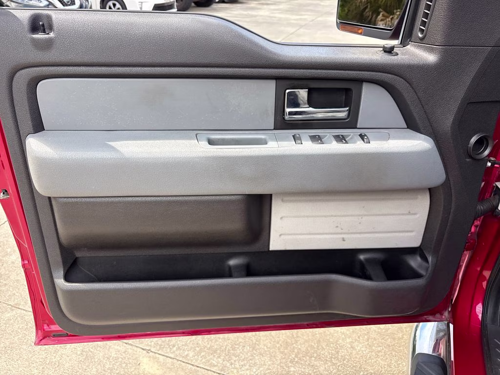 2012 Red Candy Metallic Tinted Clearcoat Ford F-150 XLT 4X4 Truck
