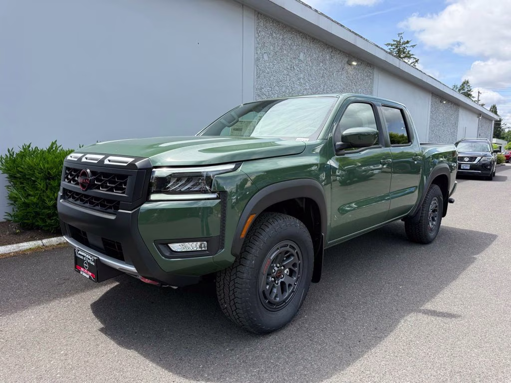 2026 Nissan Frontier PRO-4X Crew Cab 4X4's photo