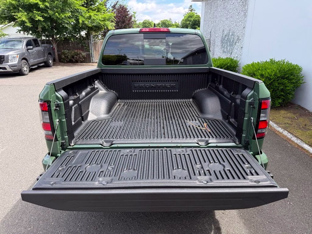 2026 Tactical Green Metallic Nissan Frontier PRO-4X 4X4 Truck