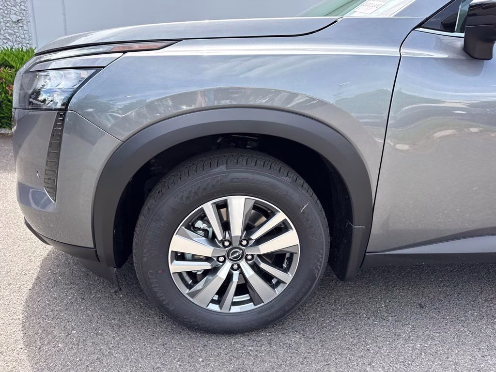 2026 Gun Metallic Nissan Pathfinder SL 4X4 SUV