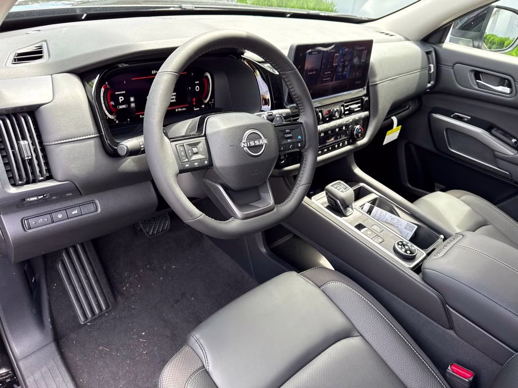 2026 Gun Metallic Nissan Pathfinder SL 4X4 SUV