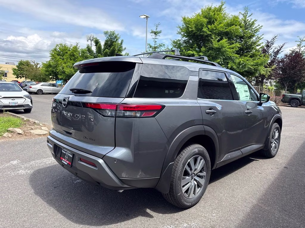 2026 Gun Metallic Nissan Pathfinder SL 4X4 SUV