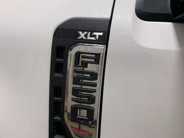 2024 Oxford White Ford Super Duty F-250 SRW XLT 4X4 Truck