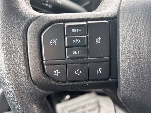 2024 Oxford White Ford Super Duty F-250 SRW XLT 4X4 Truck