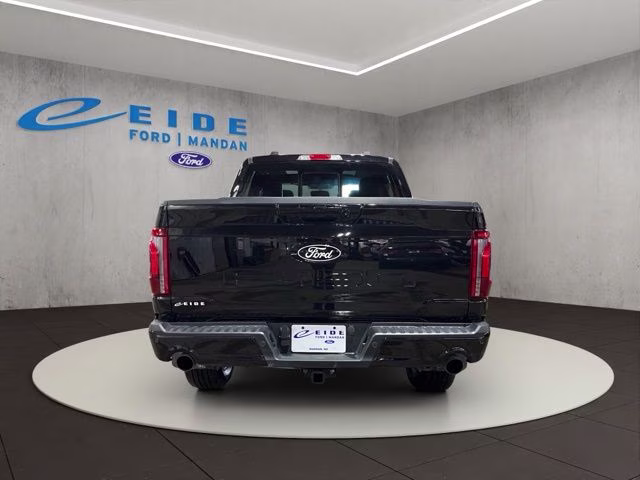 2025 Agate Black Metallic Ford F-150 Lariat 4X4 Truck
