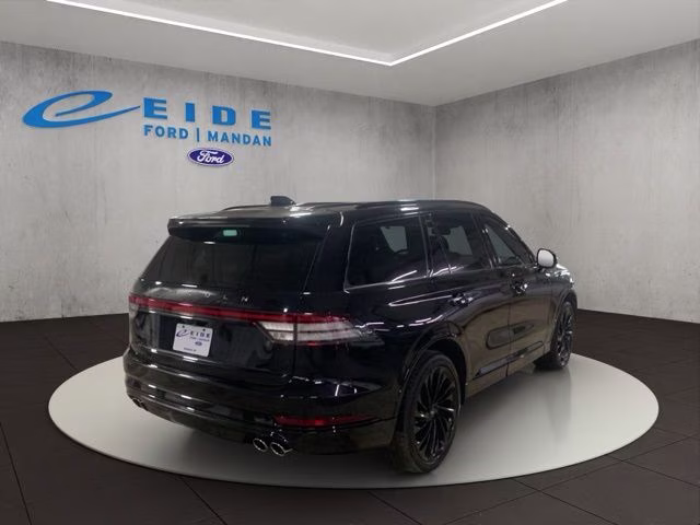 2025 Infinite Black Metallic Clearcoat Lincoln Aviator Reserve AWD SUV