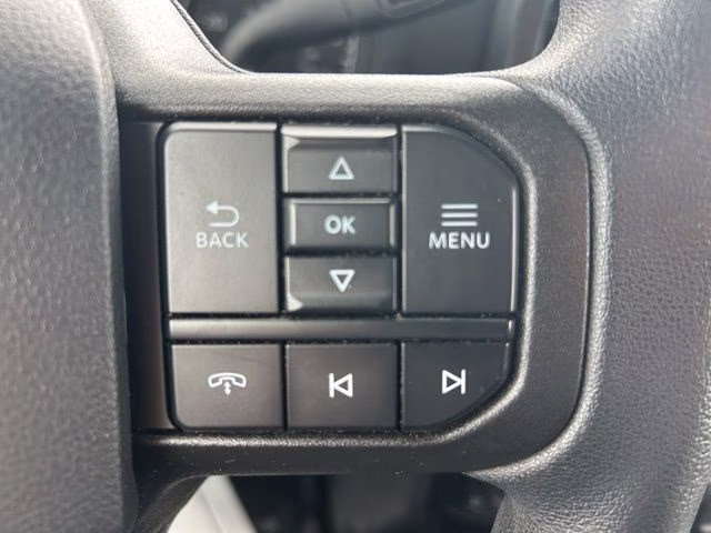 2024 Oxford White Ford Super Duty F-250 SRW XLT 4X4 Truck