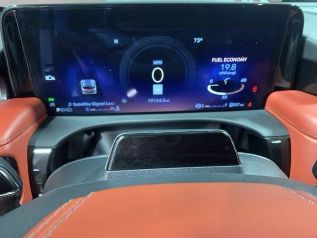 2025 Ceramic Pearl Metallic Tri-Coat Lincoln Aviator Reserve AWD SUV