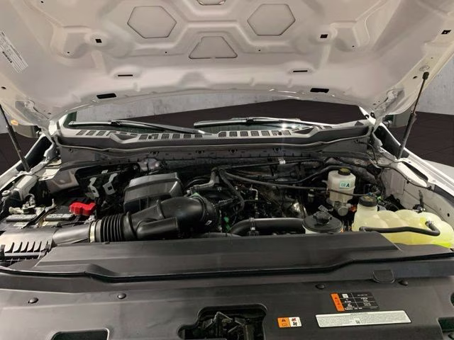 2024 Oxford White Ford Super Duty F-250 SRW XLT 4X4 Truck