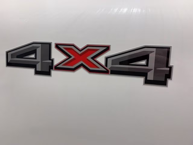 2024 Oxford White Ford Super Duty F-250 SRW XLT 4X4 Truck