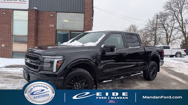 2025 Ford F-150 Lariat 4x4 SuperCrew 145 in's photo