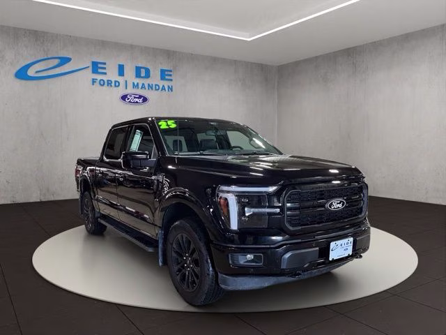 2025 Agate Black Metallic Ford F-150 Lariat 4X4 Truck