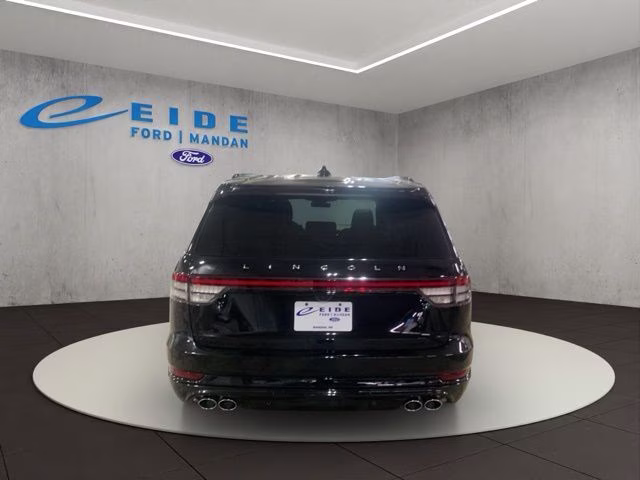 2025 Infinite Black Metallic Clearcoat Lincoln Aviator Reserve AWD SUV