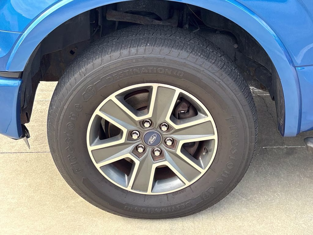 2016 Blue Flame Metallic Ford F-150 XLT 4X4 Truck