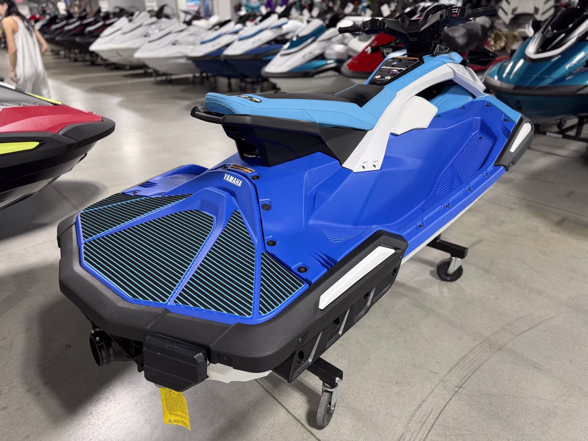 2026 Yamaha JetBlaster DLX 3-Up Boat