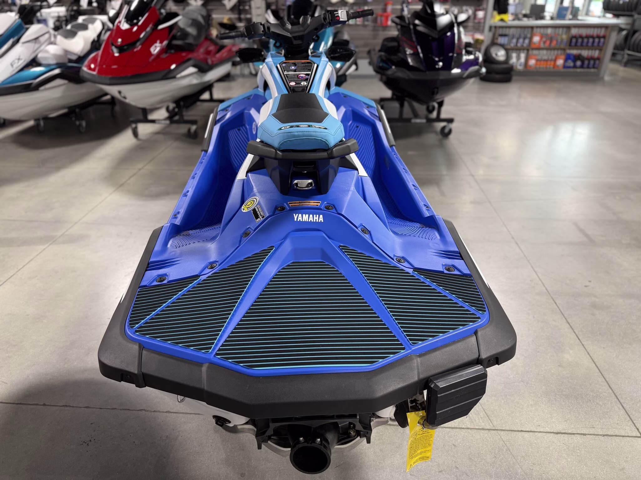 2026 Yamaha JetBlaster DLX 3-Up Boat