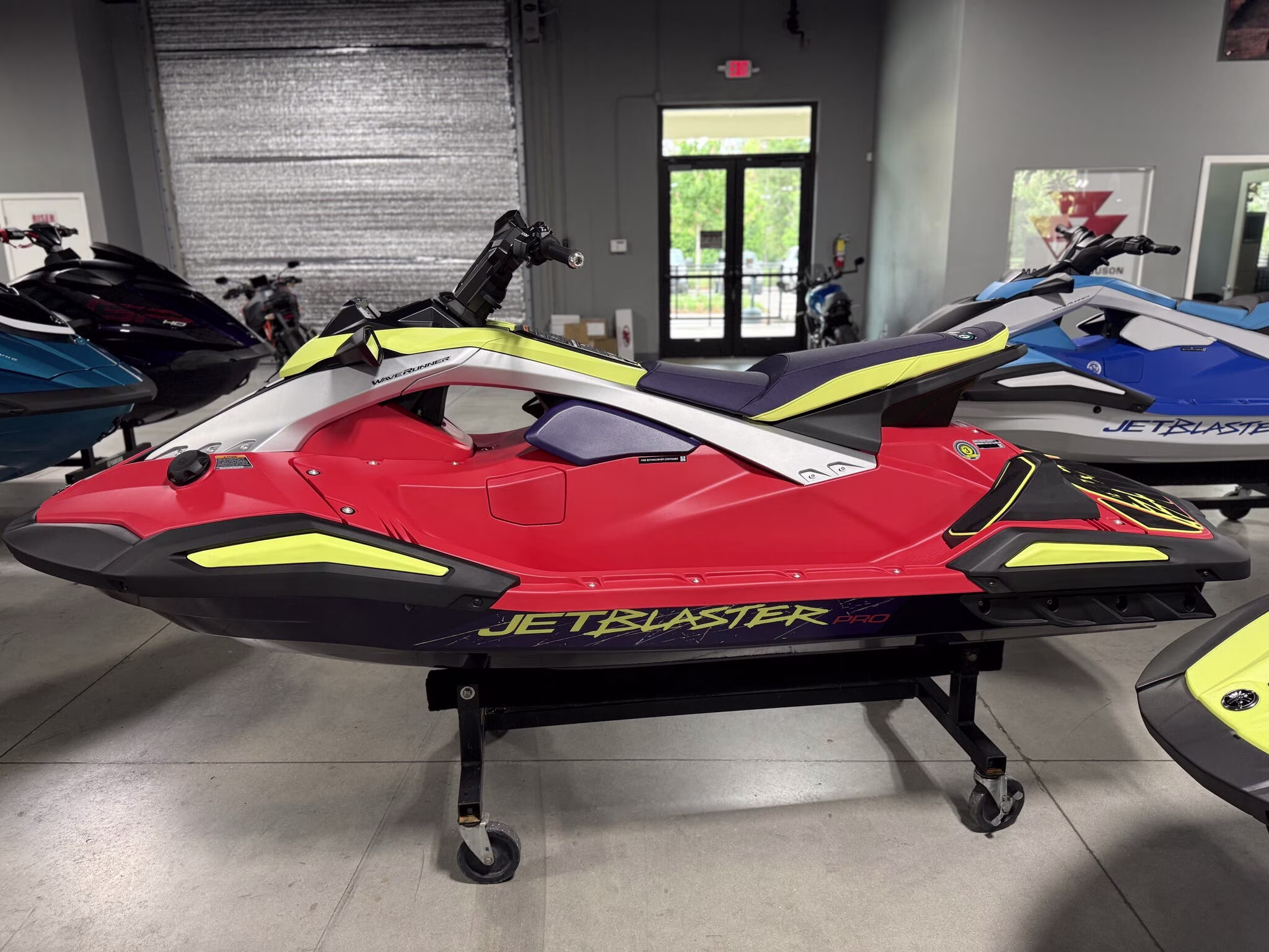 2026 Yamaha JetBlaster PRO 3-Up Boat