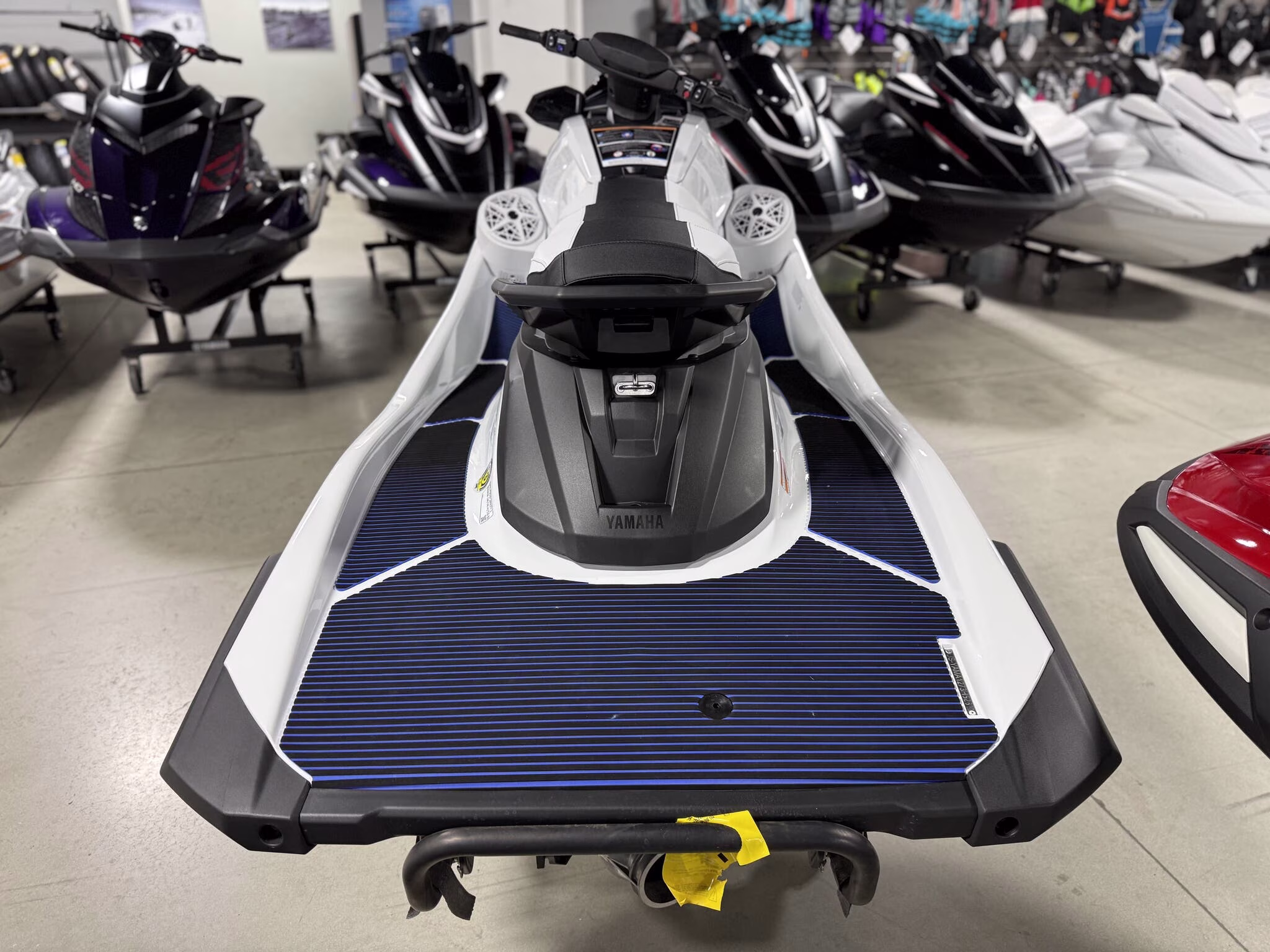 2026 Yamaha VX Deluxe W/Audio Boat