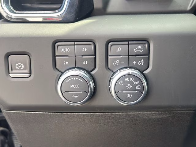 2024 Onyx Black GMC Sierra 3500HD Denali 4X4 Truck