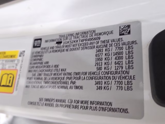 2023 White Frost Tricoat GMC Yukon XL Denali Ultimate 4X4 SUV
