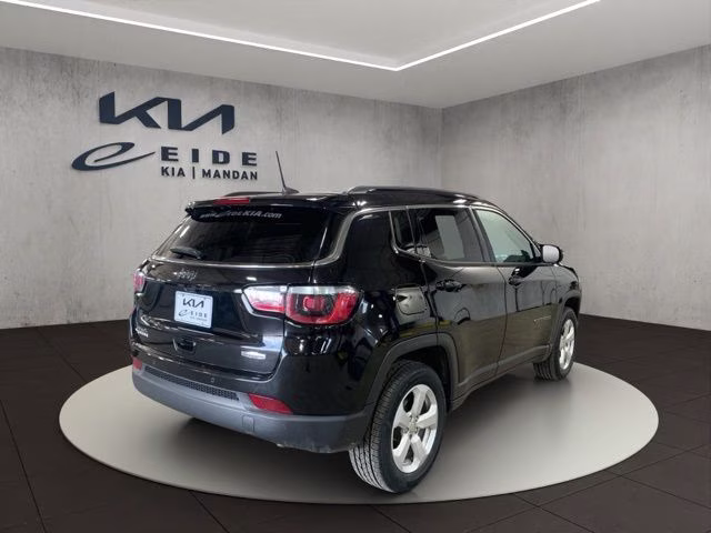 2019 Diamond Black Crystal Pearlcoat Jeep Compass Latitude 4X4 SUV