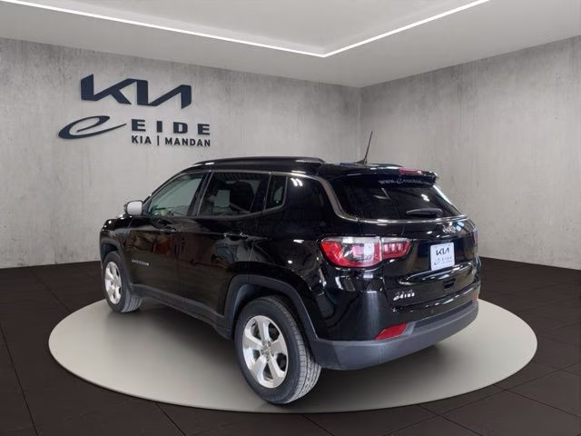 2019 Diamond Black Crystal Pearlcoat Jeep Compass Latitude 4X4 SUV