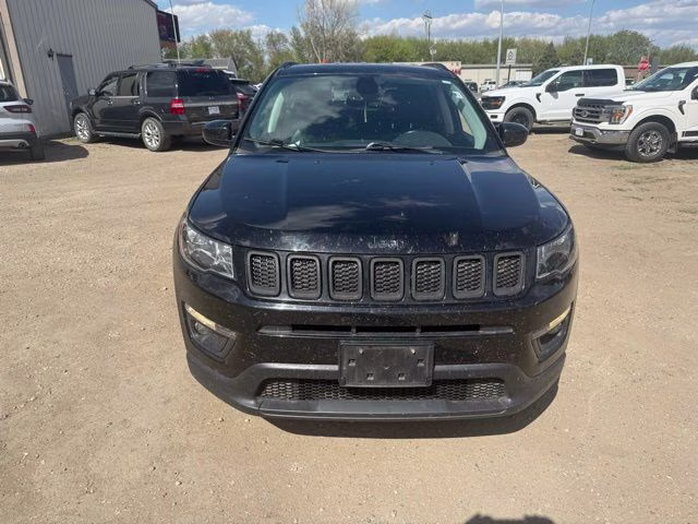 2019 Diamond Black Crystal Pearlcoat Jeep Compass Latitude 4X4 SUV