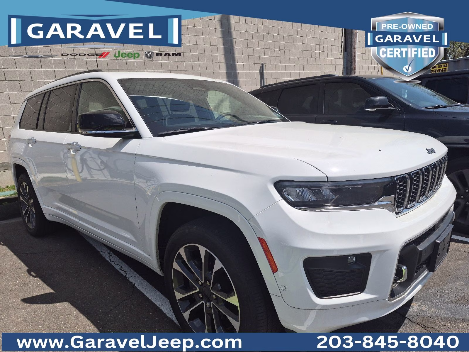 2023 Bright White Clearcoat Jeep Grand Cherokee L Overland 4X4 SUV