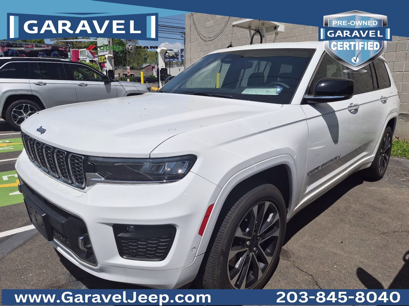 2023 Bright White Clearcoat Jeep Grand Cherokee L Overland 4X4 SUV