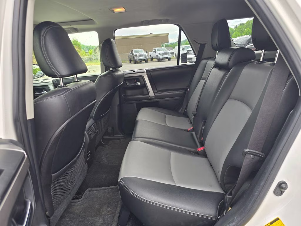 2016 Super White Toyota 4Runner SR5 Premium RWD SUV