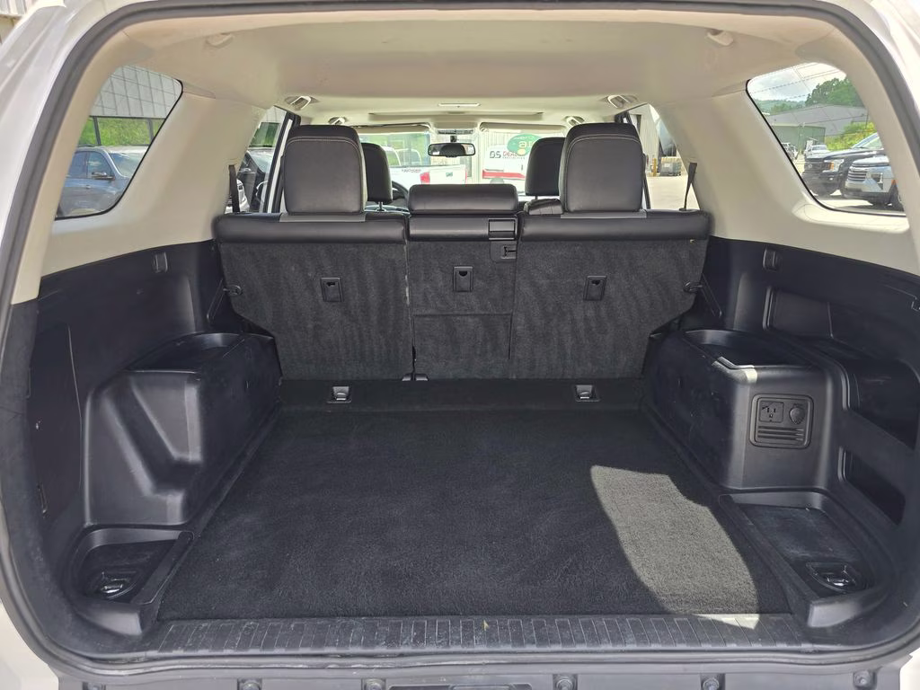 2016 Super White Toyota 4Runner SR5 Premium RWD SUV