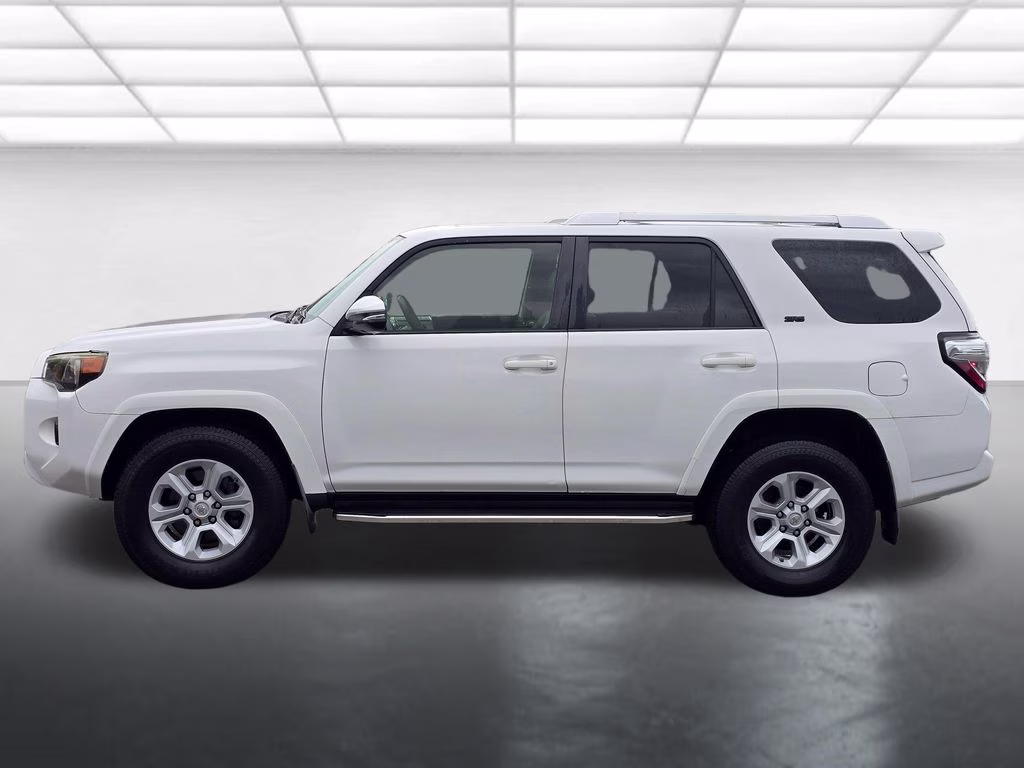 2016 Super White Toyota 4Runner SR5 Premium RWD SUV