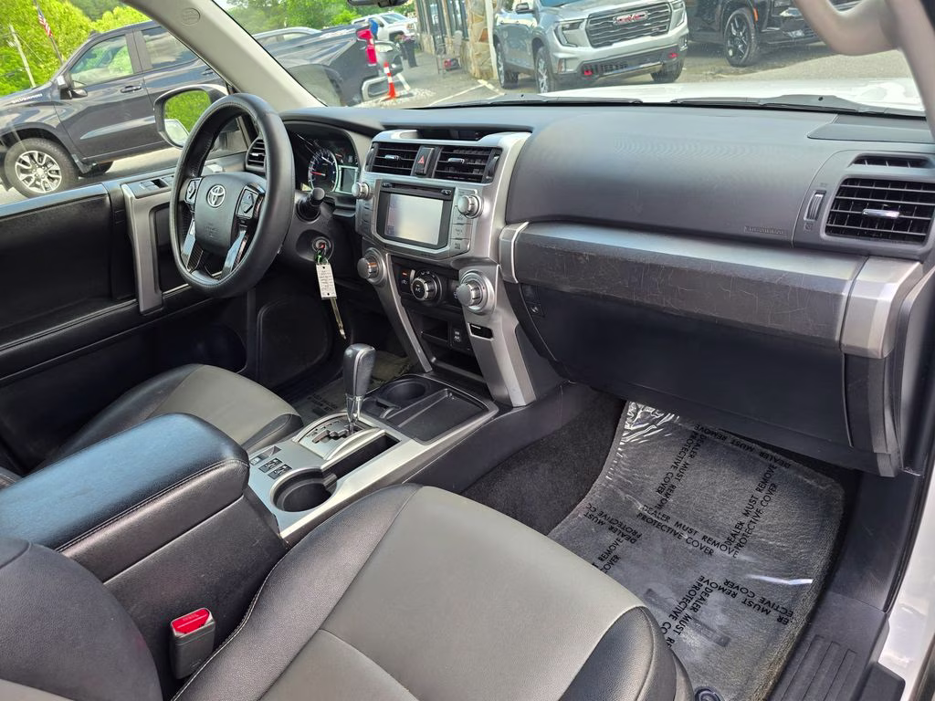 2016 Super White Toyota 4Runner SR5 Premium RWD SUV