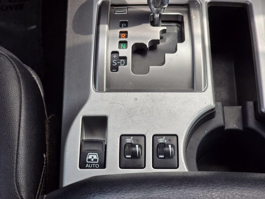 2016 Super White Toyota 4Runner SR5 Premium RWD SUV
