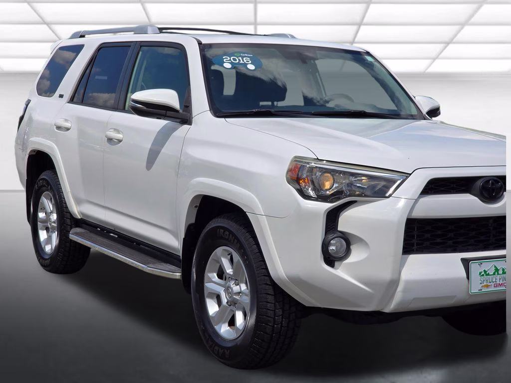 2016 Super White Toyota 4Runner SR5 Premium RWD SUV