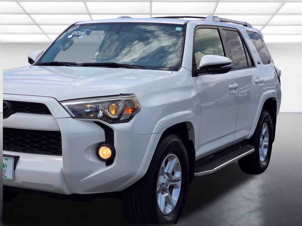 2016 Super White Toyota 4Runner SR5 Premium RWD SUV